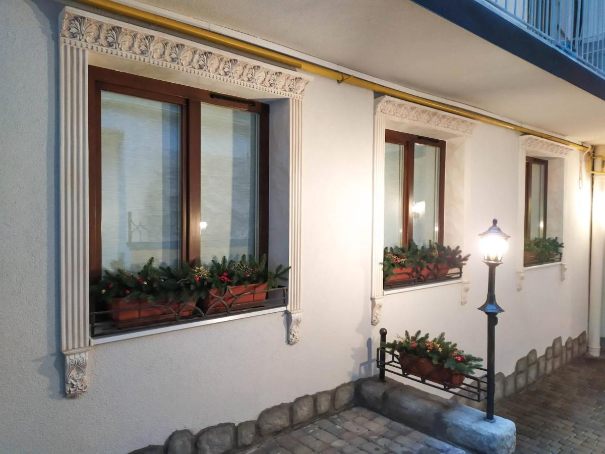 Daire Rynok 25 Modern Center Lviv